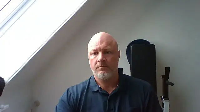 Lucifer29cm online show from October 29, 8:27 am