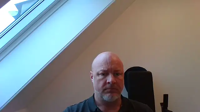 Lucifer29cm online show from November 4, 7:07 am