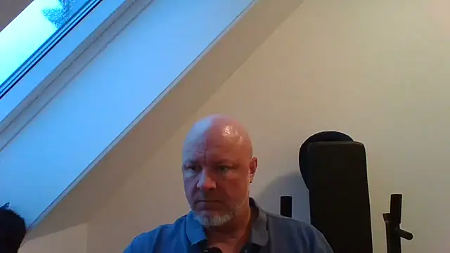 Lucifer29cm online show from November 10, 7:29 am