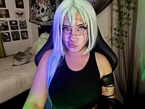 blue katt online show from November 28, 10:12 pm