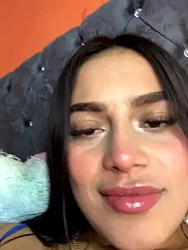 Snapshot of Emily_sharlot chatting on November 8, 9:20 am Emily sharlot online show from November 8, 9:20 am