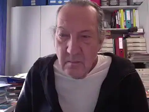 HMStraps01 online show from October 2, 11:39 am