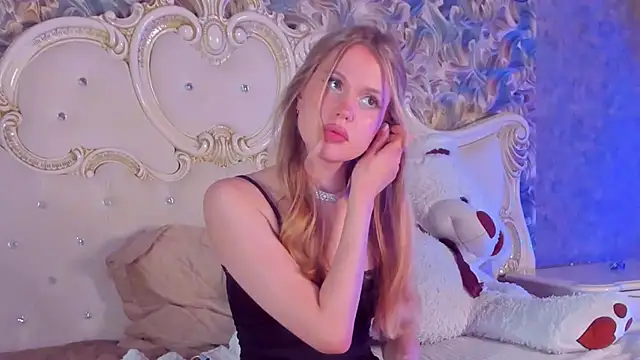 BECKI VRES online show from March 18, 10:26 pm