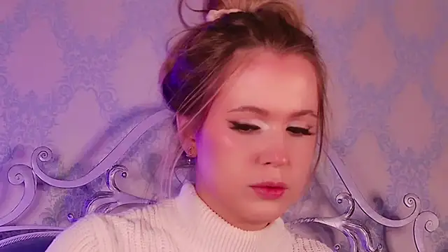 BECKI VRES online show from October 21, 8:42 pm