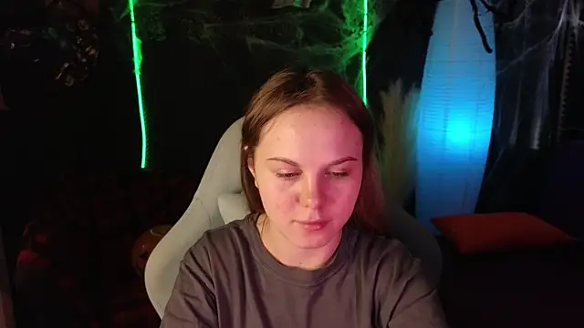 Snapshot of Dyna_bae chatting on October 25, 8:11 am Dyna bae online show from October 25, 8:11 am