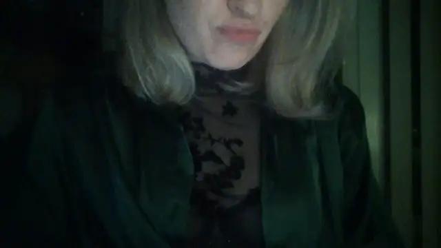 Snapshot of Mary888x chatting on March 15, 6:21 pm Mary888x online show from March 15, 6:21 pm