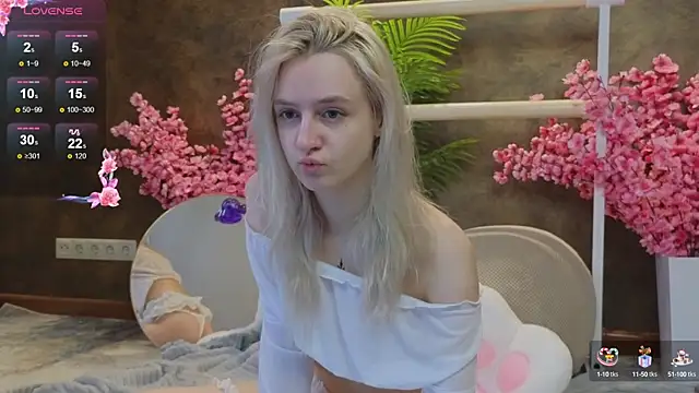 Snapshot of aishiro chatting on March 14, 12:40 pm aishiro online show from March 14, 12:40 pm