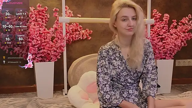 Snapshot of aishiro chatting on March 20, 12:43 pm aishiro online show from March 20, 12:43 pm