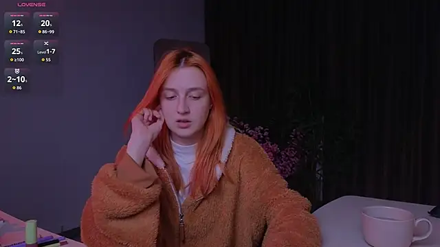 aishiro online show from December 5, 1:52 pm