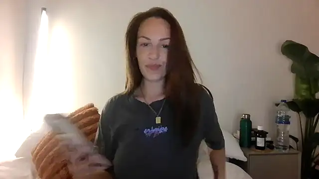 Edenfox- online show from March 7, 11:35 pm