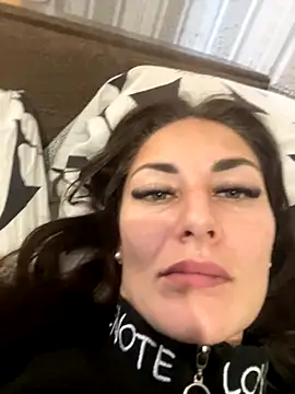 Snapshot of Veronicavirus chatting on October 22, 7:41 am Veronicavirus online show from October 22, 7:41 am