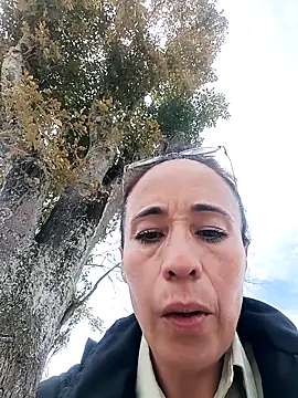 Coeur de luxure online show from October 6, 5:54 pm