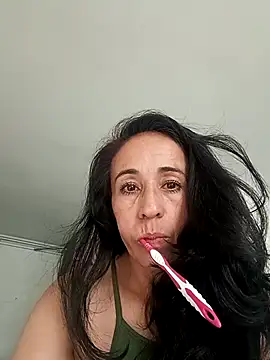 Coeur de luxure online show from November 7, 10:10 pm