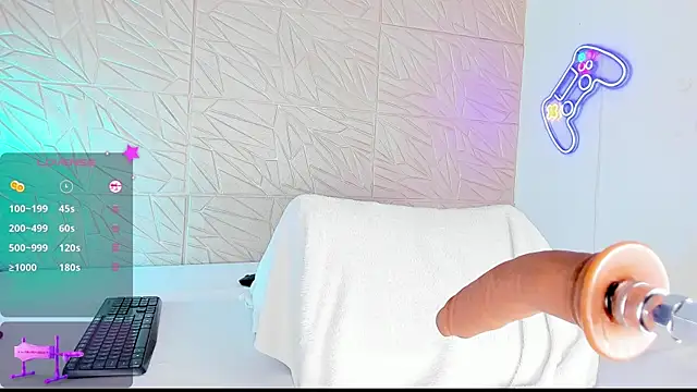 Snapshot of antonella_jae chatting on March 14, 1:24 pm antonella jae online show from March 14, 1:24 pm