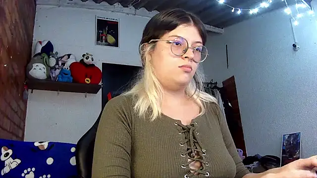 Emily  katz online show from March 20, 10:29 pm