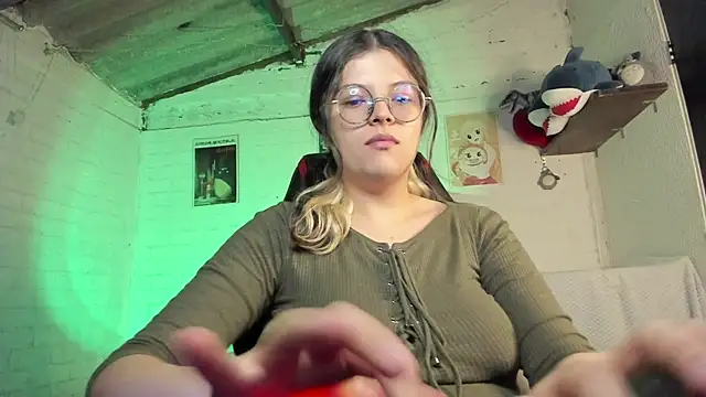 Emily  katz online show from September 12, 10:54 pm