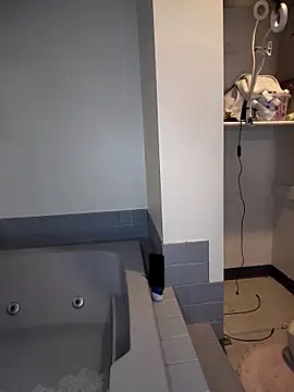 KingSlim56 online show from March 7, 2:47 pm