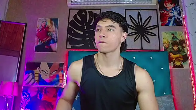 LiamAndrewzz online show from April 10, 3:45 am