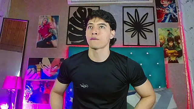 LiamAndrewzz online show from April 21, 3:35 am