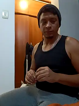 Snapshot of Odin-2121 chatting on February 23, 12:30 am Odin-2121 online show from February 23, 12:30 am