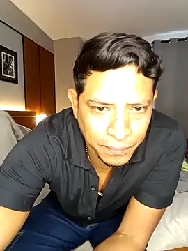 Snapshot of Odin-2121 chatting on February 25, 6:09 pm Odin-2121 online show from February 25, 6:09 pm