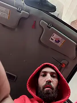 QueenM3 online show from October 7, 4:37 pm