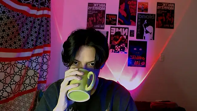 Snapshot of gunther_hda chatting on September 25, 12:25 am gunther hda online show from September 25, 12:25 am