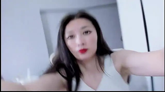 Snapshot of A_dabo chatting on November 1, 6:48 am A dabo online show from November 1, 6:48 am