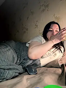 Naughtbaby 2025 online show from January 9, 1:30 am