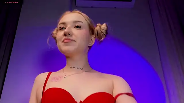 millypopa online show from March 19, 6:44 pm