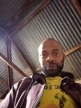 Curved-Dick online show from November 2, 5:15 pm