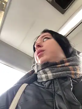 Snapshot of AlishaPrettyBlade chatting on February 25, 3:31 am AlishaPrettyBlade online show from February 25, 3:31 am