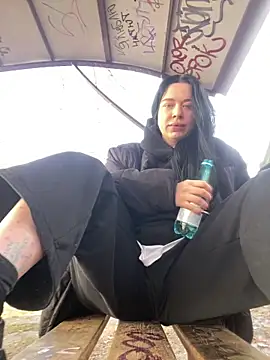 Snapshot of AlishaPrettyBlade chatting on March 19, 3:41 am AlishaPrettyBlade online show from March 19, 3:41 am