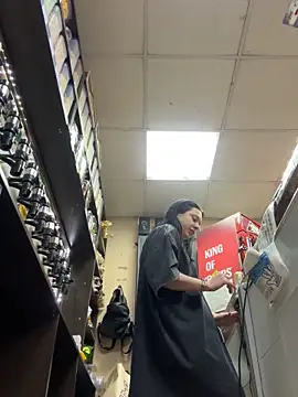 Snapshot of AlishaPrettyBlade chatting on September 20, 12:28 pm AlishaPrettyBlade online show from September 20, 12:28 pm