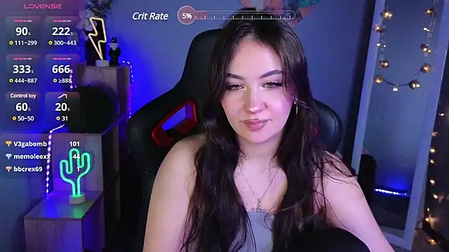 Snapshot of AshleySkott_ chatting on February 19, 10:45 am AshleySkott online show from February 19, 10:45 am