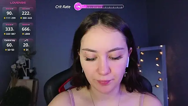 Snapshot of AshleySkott_ chatting on March 21, 7:44 am AshleySkott online show from March 21, 7:44 am