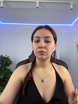 Snapshot of AshleySkott_ chatting on September 21, 8:27 am AshleySkott online show from September 21, 8:27 am