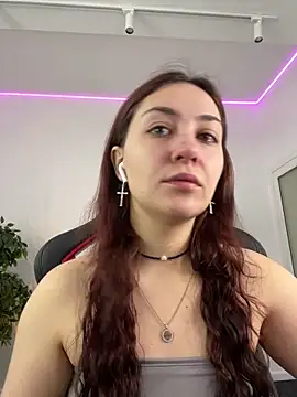 Snapshot of AshleySkott_ chatting on September 29, 8:30 am AshleySkott online show from September 29, 8:30 am