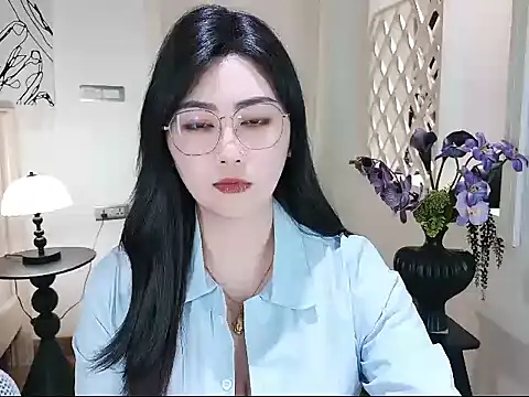 Snapshot of Tingdie chatting on September 11, 2:39 pm Tingdie online show from September 11, 2:39 pm