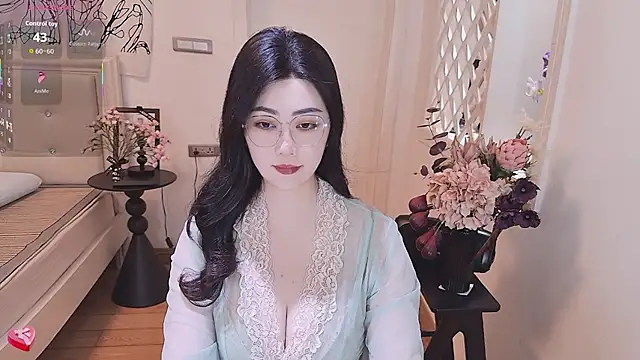 Snapshot of Tingdie chatting on October 16, 1:01 pm Tingdie online show from October 16, 1:01 pm