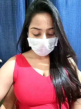 COZY ROZI online show from March 8, 5:33 pm