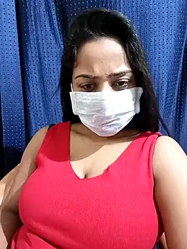 COZY ROZI online show from March 21, 6:18 pm