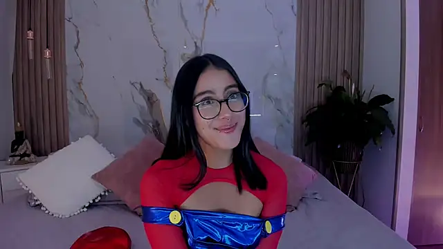 Snapshot of miss_martiina chatting on October 21, 2:12 am miss martiina online show from October 21, 2:12 am