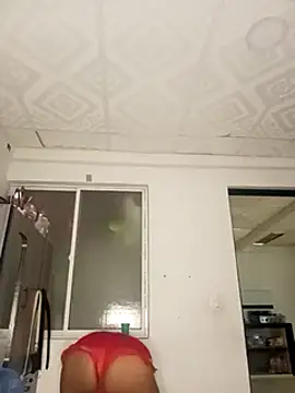 victoria roussee online show from February 20, 12:25 pm