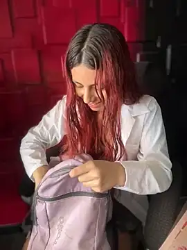 Emily-teen online show from October 14, 1:45 pm