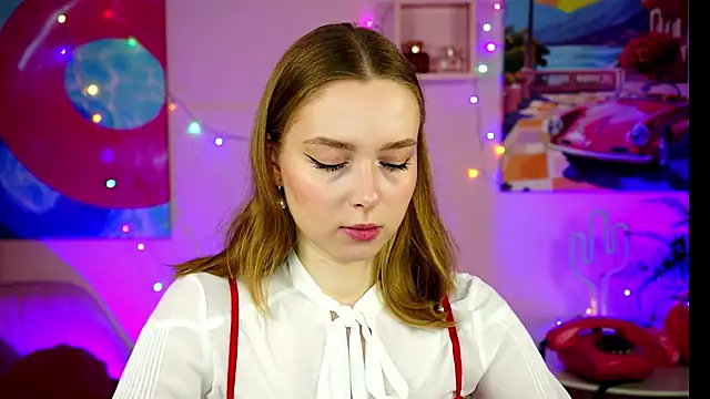 JenniferGraces online show from March 14, 4:19 pm