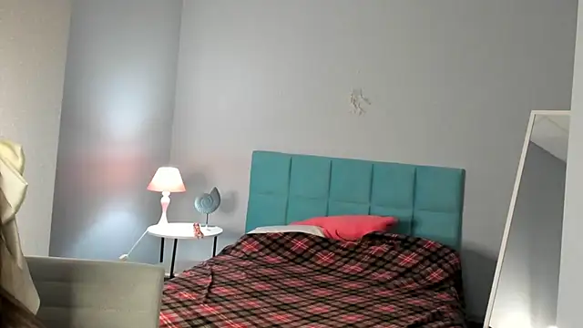 Snapshot of boozekirs_ chatting on November 28, 3:20 am boozekirs online show from November 28, 3:20 am