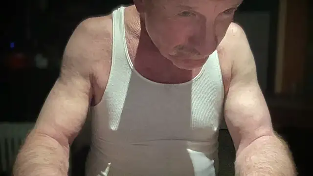 DominantDong online show from March 5, 2:36 am