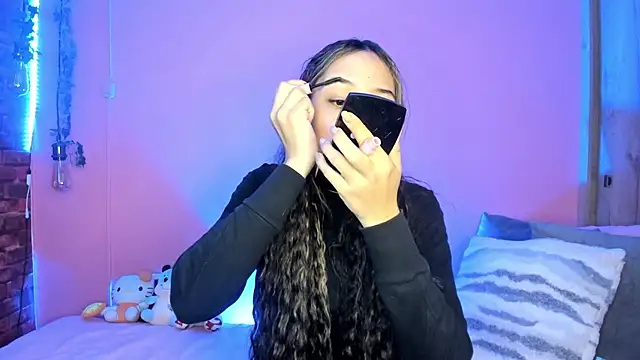 TANIA 06 online show from February 6, 1:25 pm