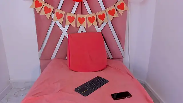 Emily-Carter online show from February 12, 9:21 pm